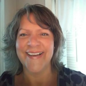 Meet your Posher, Teri